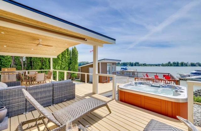 Waterfront Getaway