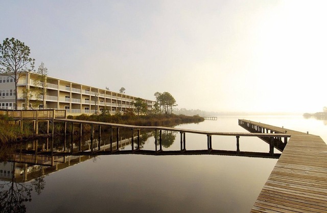 Waterfront Condo, friedlich und ruhig, Snowbirds Willkommen im März und April!
