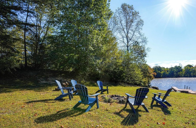 Waterfront, Deck: Lake Anna Sandbar Escape!