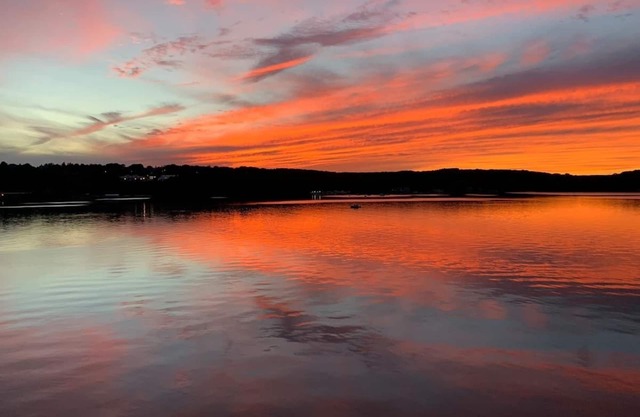 Haus am Wasser mit Aussicht
