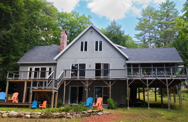 Waterfront Home with ample outdoor entertainment space on Thompson Lake