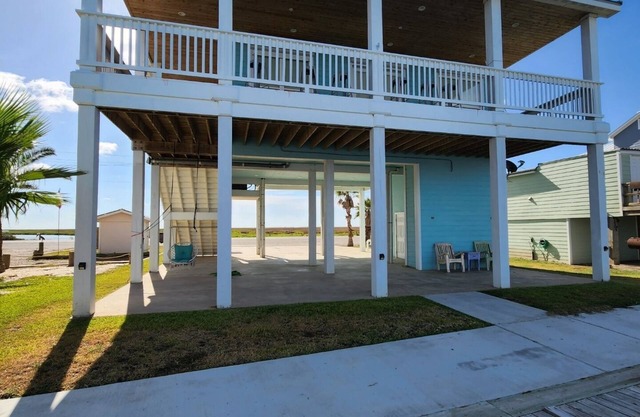 Waterfront Home with Spectacular Views and Minutes from the Beach