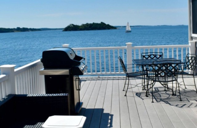 Waterfront House With Panoramic Views