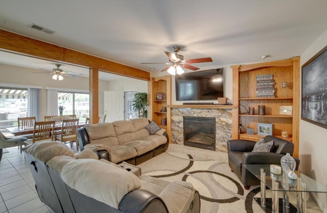 Waterfront Jackson Vacation Rental on Olcott Lake!