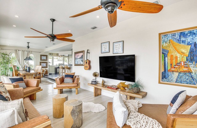 Waterfront Key Largo Oasis w/ Boat Dock & Swim Spa