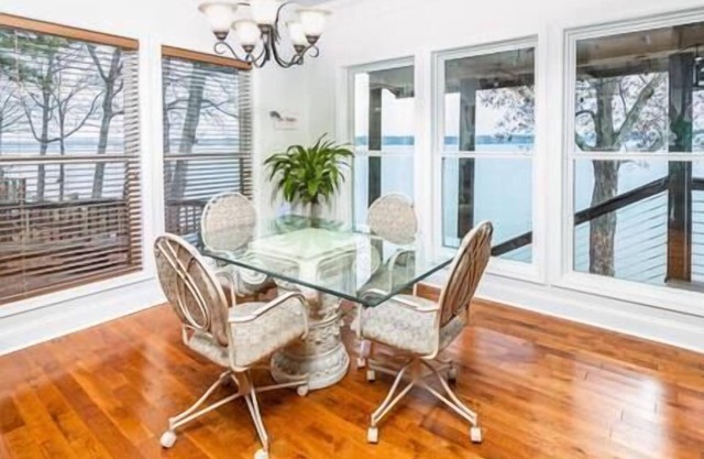 Waterfront Lake Access | Fishing | Golf | 100mbp
