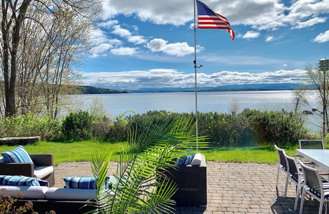 Waterfront Lake Champlain Adirondack