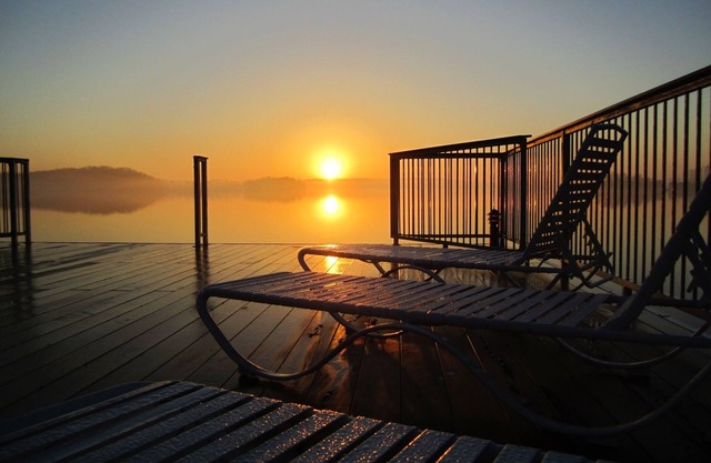 Ferienhaus am Lake Lanier / Private Dock, 5 br, zwei Masters, Sauna für 6 Personen