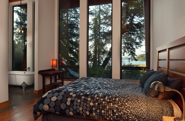 Waterfront Luxury Retreat.