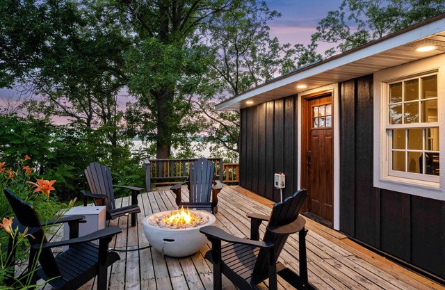 Waterfront Maple Lake Cabins w/ Private Beach!