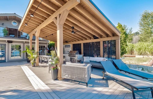 Waterfront Oasis w/ Private Beach
