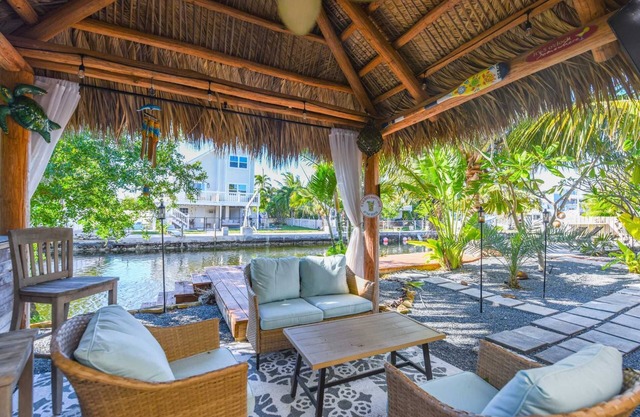 Waterfront, & Pet Friendly - Loggerhead Lagoon