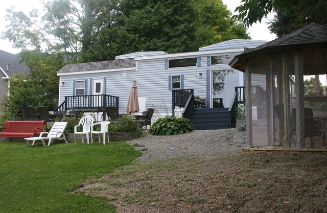 Waterfront Playground --- Saratoga Downtown nur 30 $ 1603 wöchentlich.