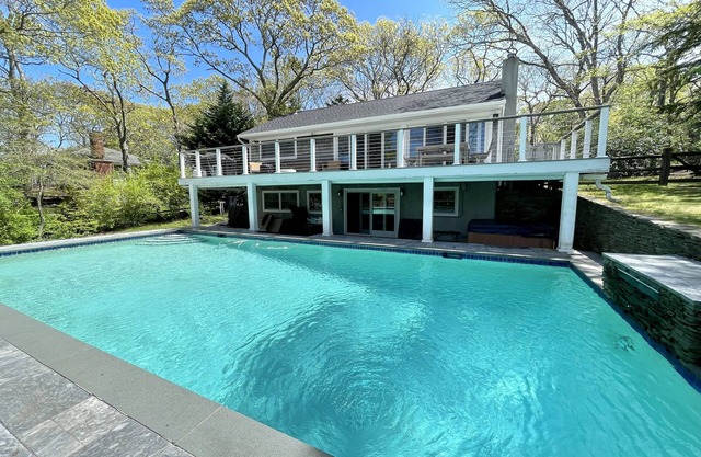 Waterfront Relaxation in Westhampton