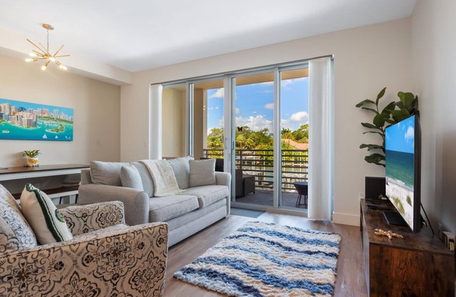 Waterfront Relaxation - Modern Comfortable Condo