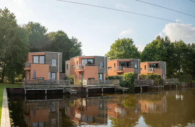 Ferienhaus mit Waschmaschine, beim Zuidlaardermeer