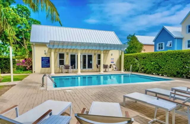 Sanctuary Grande water view 4Bed/4Bath