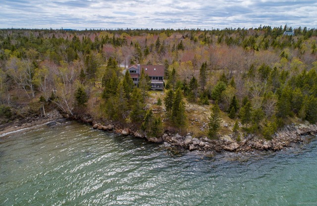Waterfront Schoodic Peninsula Home mit privater Bucht (12 Personen)