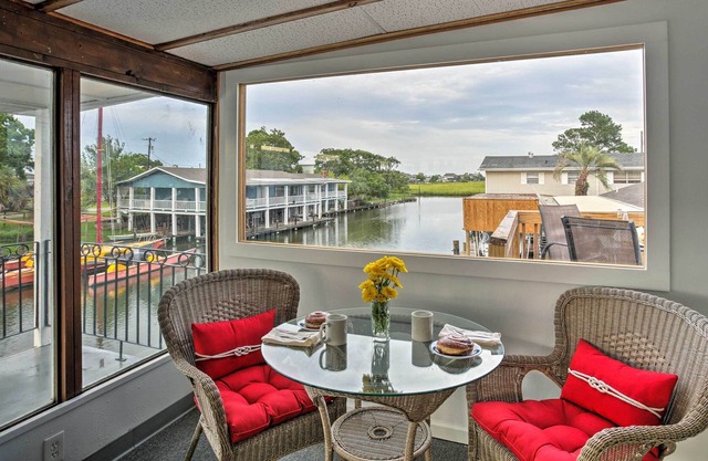 NEU! Waterfront Slidell Home auf Bayou w / Boat Slip!