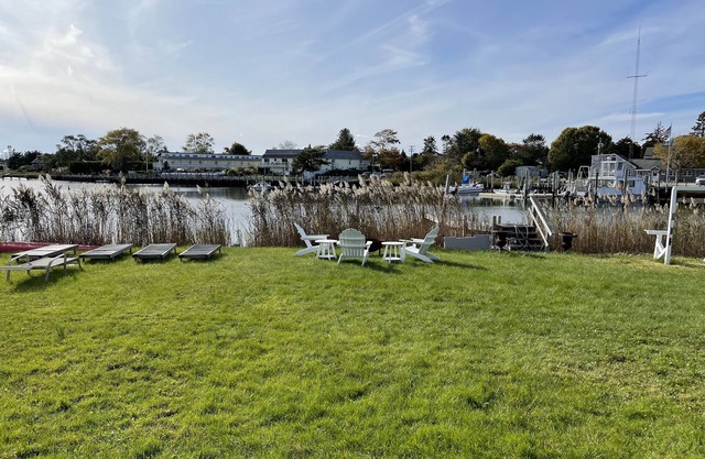 Waterfront Southhampton Home