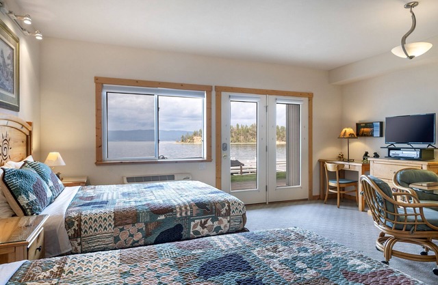 Waterfront Studio on Flathead Lake