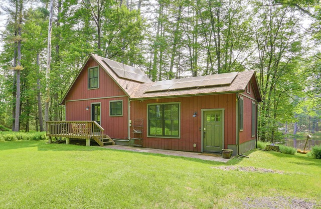 Waterfront Studio w/ Loft & Dock Near Narrowsburg!
