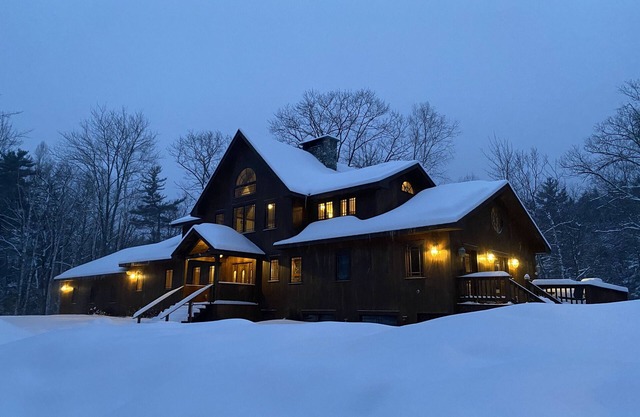 Waterfront Sugarloaf Estate Pool, Hot Tub 7000sqft 3-story