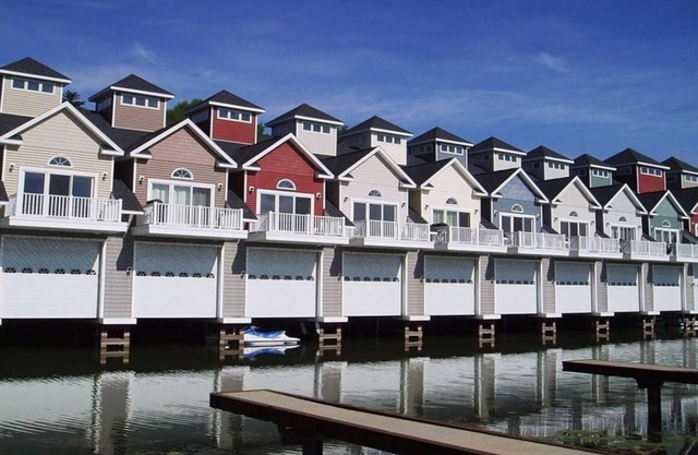 Waterfront Villa with Boathouse in Alexandria Bay