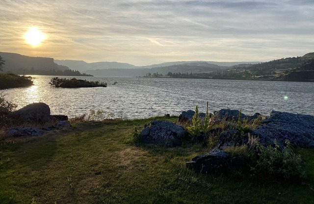 Waterfront Windsurf Unterkunft Ferienhaus am Privatstrand in Rowena