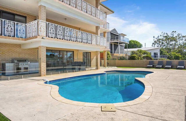 Waterfront Wonder in Dawesville