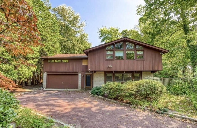 Waterside Pine Haven- Close to the Hamptons