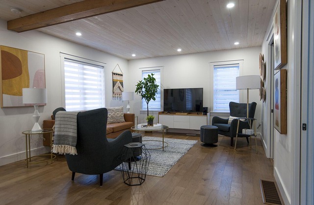 WaveCrest Cottage -KINGSVILLE - Premium Comfort