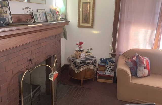 We are centrally -located . Just a few miles from downtown, shopping and MSU,