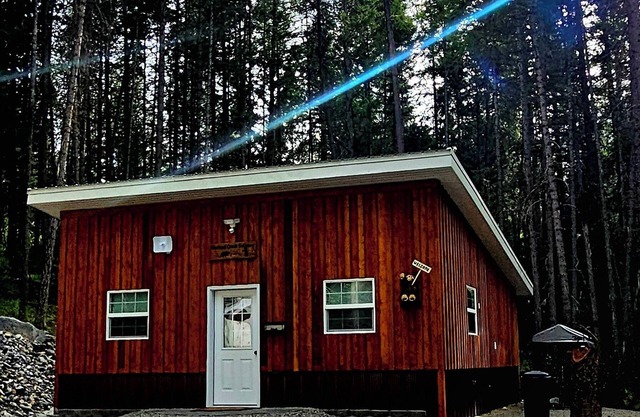 We are just minutes away from beautiful Lake Koocanusa and the Marina!