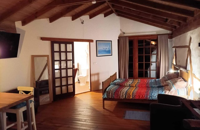 Ferienhaus in einem typisch kanarischen Dorf mit Blick auf Atlantik und Teide