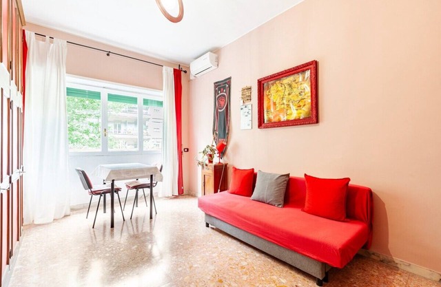 Willkommen in einer geekigen und freundlichen Wohnung in Rom
