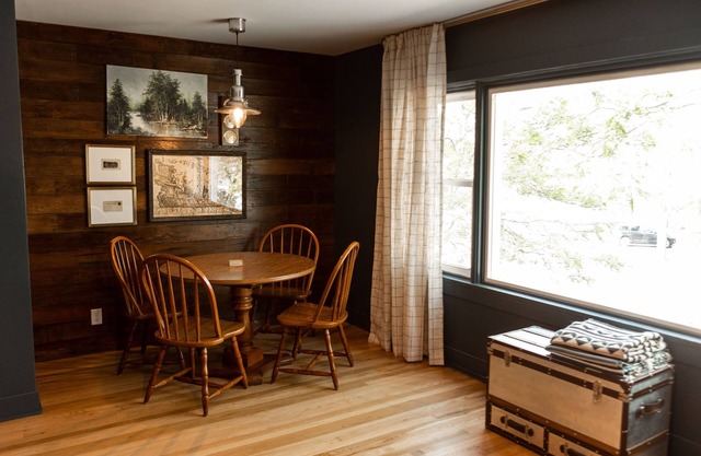 Welcome to Captain’s Quarters