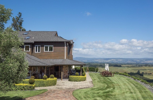 Bienvenido a Eagle Ridge Lodge.