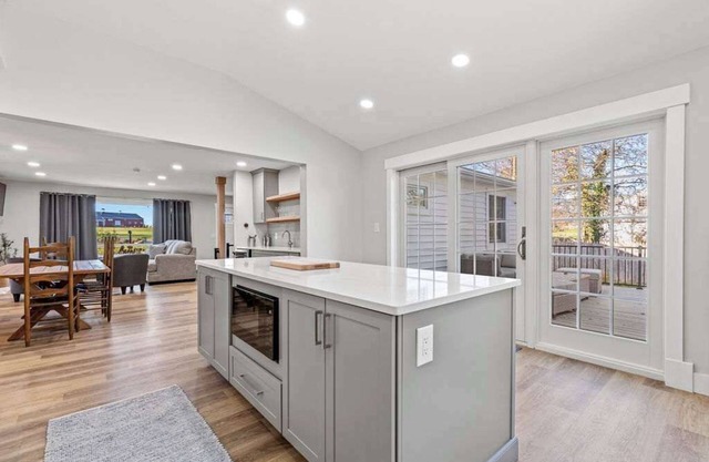 Welcome to Fisher Ranch: Remodeled Modern Main-Floor, Dog Friendly Living