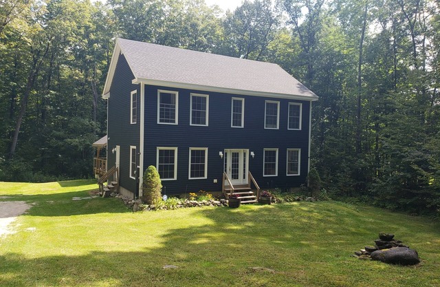 Welcome to Laurel Hill in Beautiful Manchester VT 5 Bedrooms Sleeps 10 EVCharger