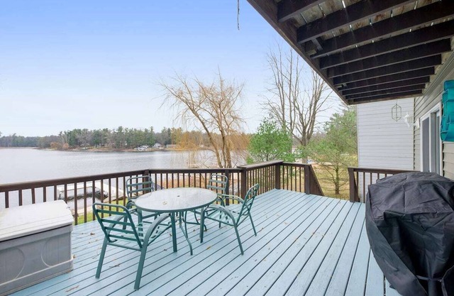 Welcome to our Lake House /nHot Tub overlooking the panoramic nview of the lake