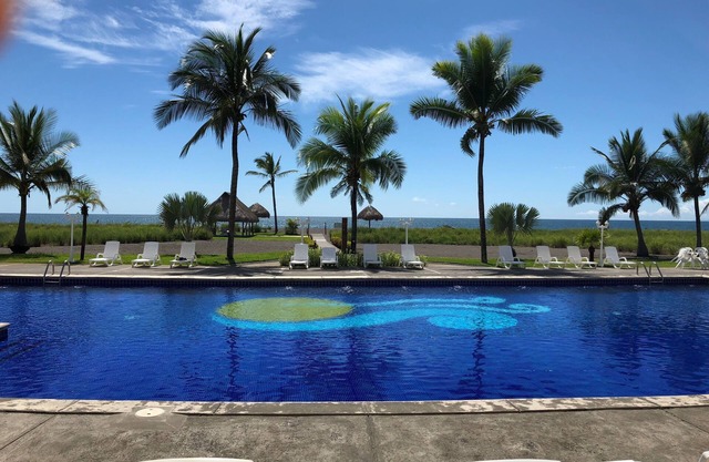WILLKOMMEN IM PARADIES! 3 NACHT SPECIAL $ 399, 6 SCHLAFEN !!! ENDET AUG. 30TH