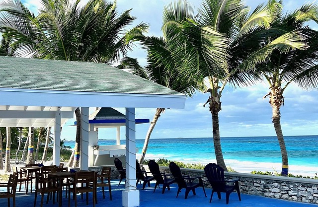Welcome to the Exuma Palms experience!