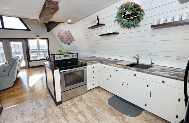 Welcome to the Ozarks Hillside Lookout A-Frame Cabin