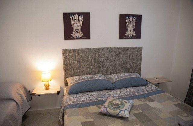 Welcome to the south: 5minutes from the scala dei turchi 800meters from the beach.