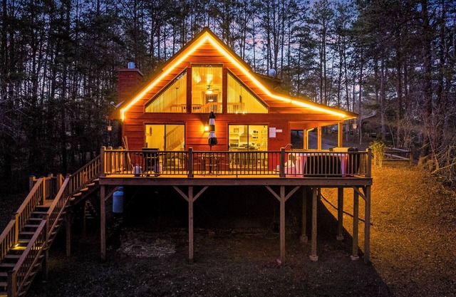 Welcome to your new favorite escape in Murphy, NC by Lees Acres