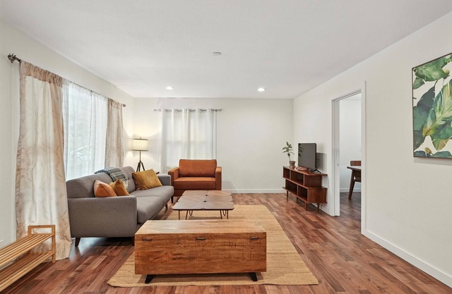 Welcoming 3-bedroom house in Tara Hills