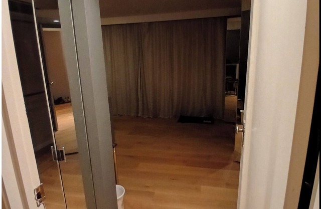 Welcoming house (w 2 rooms) in vibrant Vancouver