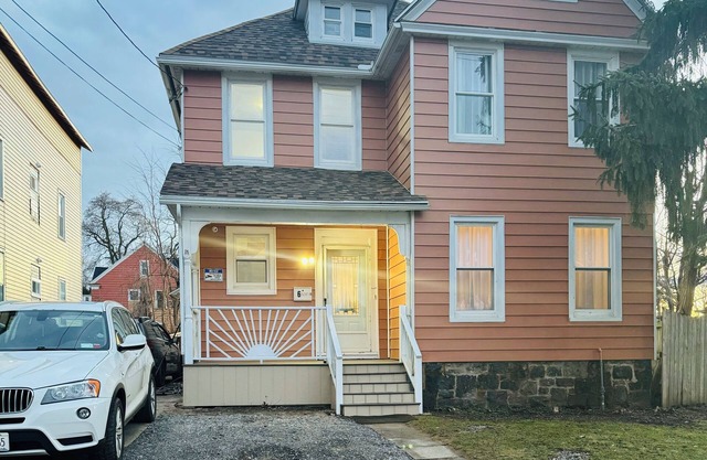 Welcoming Stays with Comfort, Care & a Personal Touch; Cozy Home Away from Home.