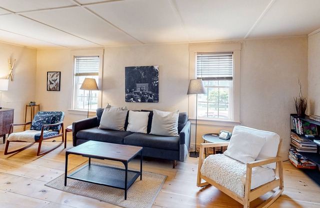 Welcoming Village Retreat, Water-View Family Getaway - Fast WiFi, Walkable